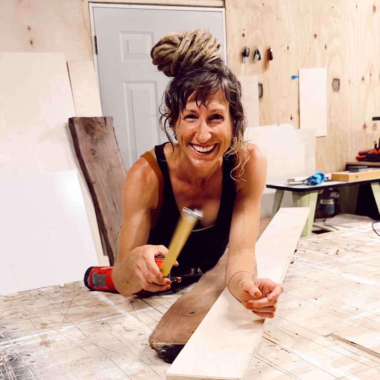 Suzy building